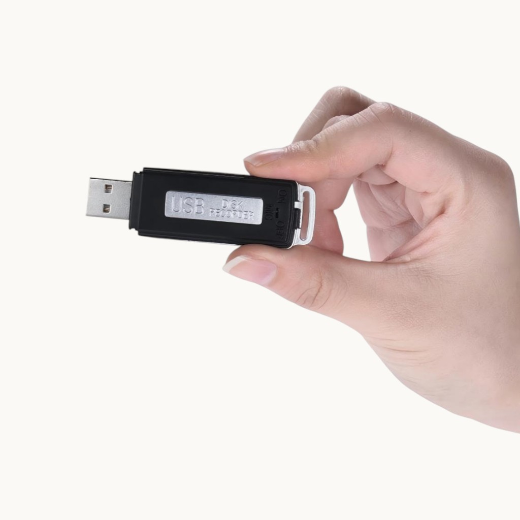 Portable 8GB USB Voice Recorder with 15-Hour Battery