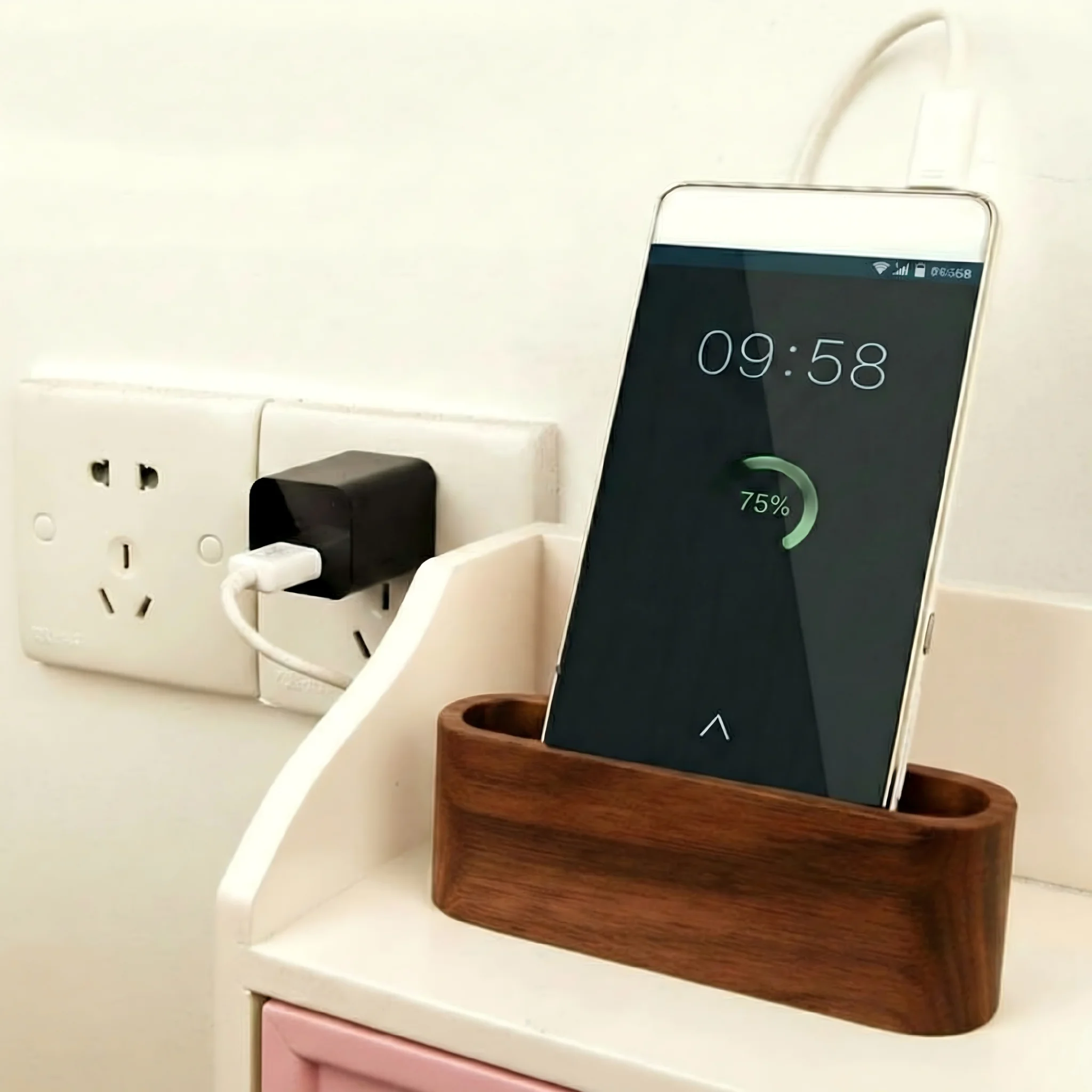 USB Wall Charger Hidden Camera with 1080P Motion Activated Recording (No WiFi Needed) (Model: S1)