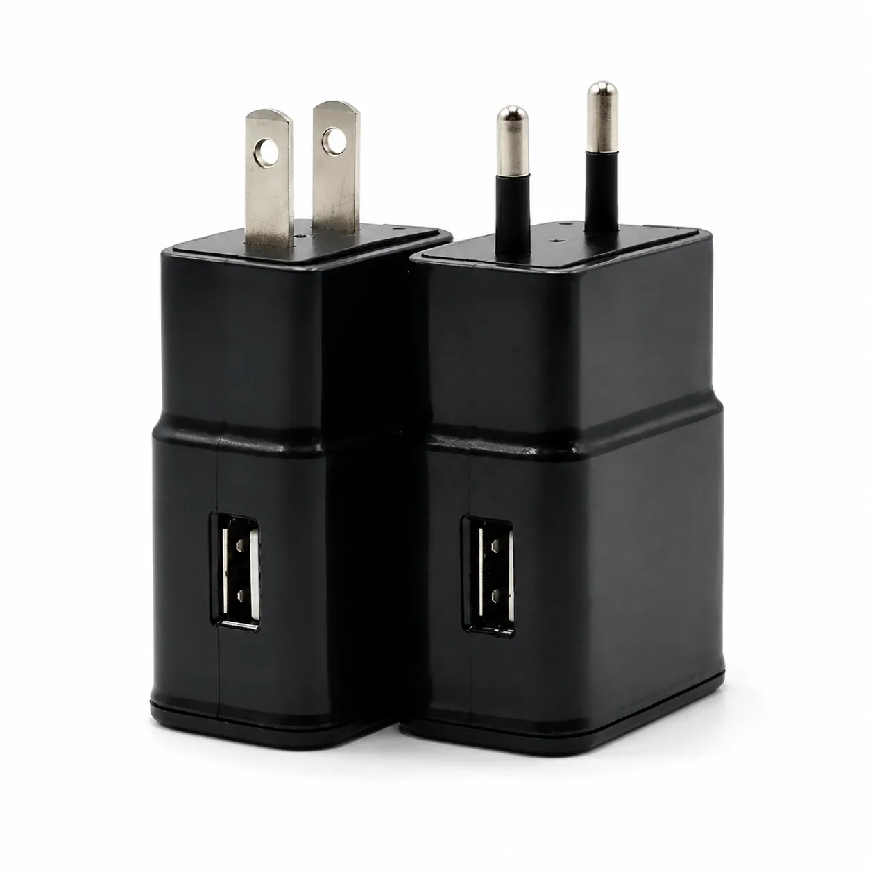 QZT WiFi USB charger hidden camera EU and US plug versions