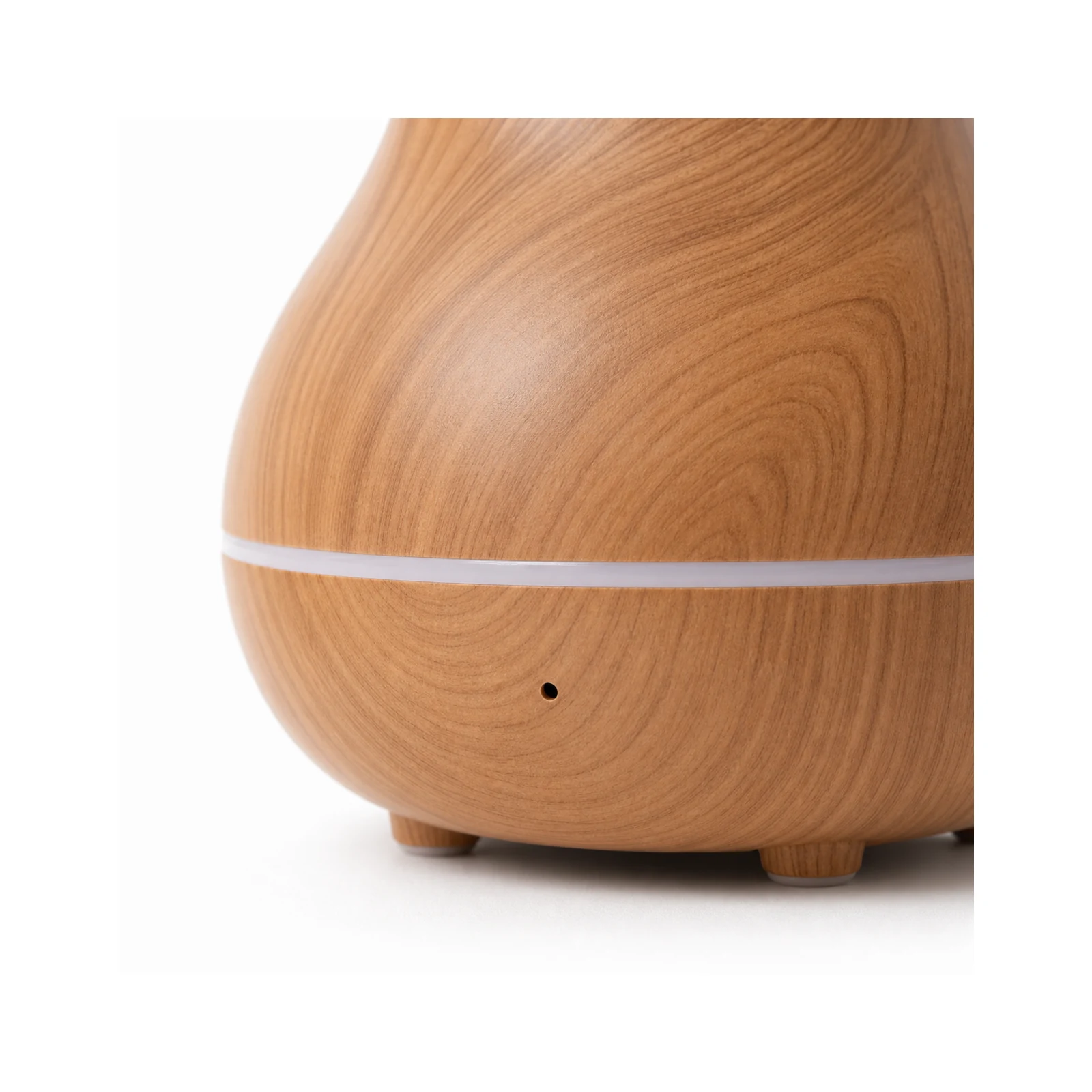 Tuya Wood-Grain Vase Humidifier Hidden Camera discreet camera aperture close-up