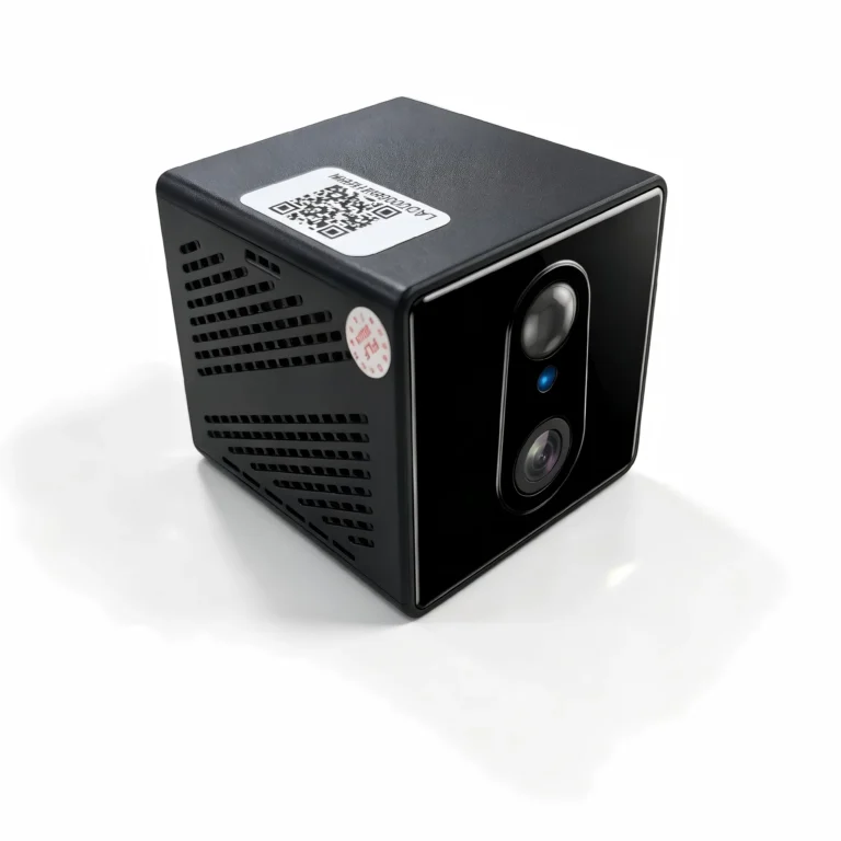 S10 4G Mini Camera with 4500mAh Battery front view