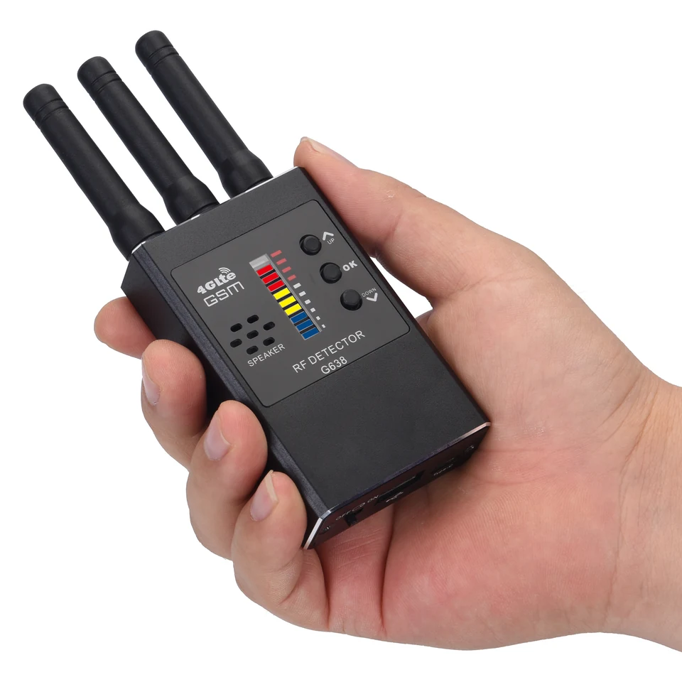 G638 RF detector held in one hand