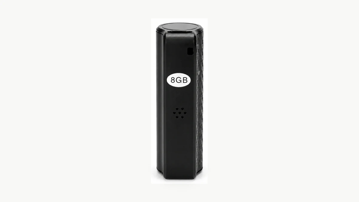 Q70 magnetic voice recorder on a clean background