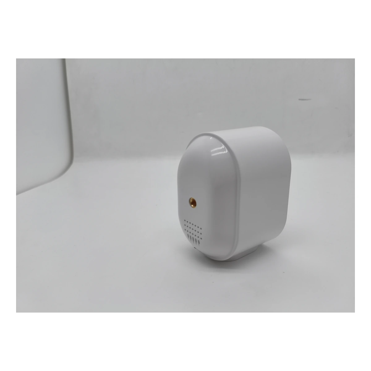 S7T battery camera real-product rear view