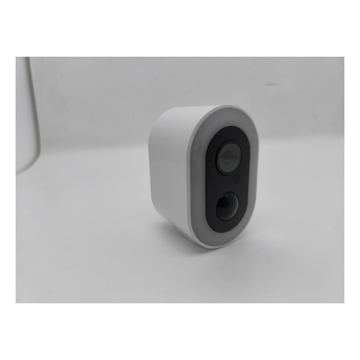 S7T battery camera real-product front angle