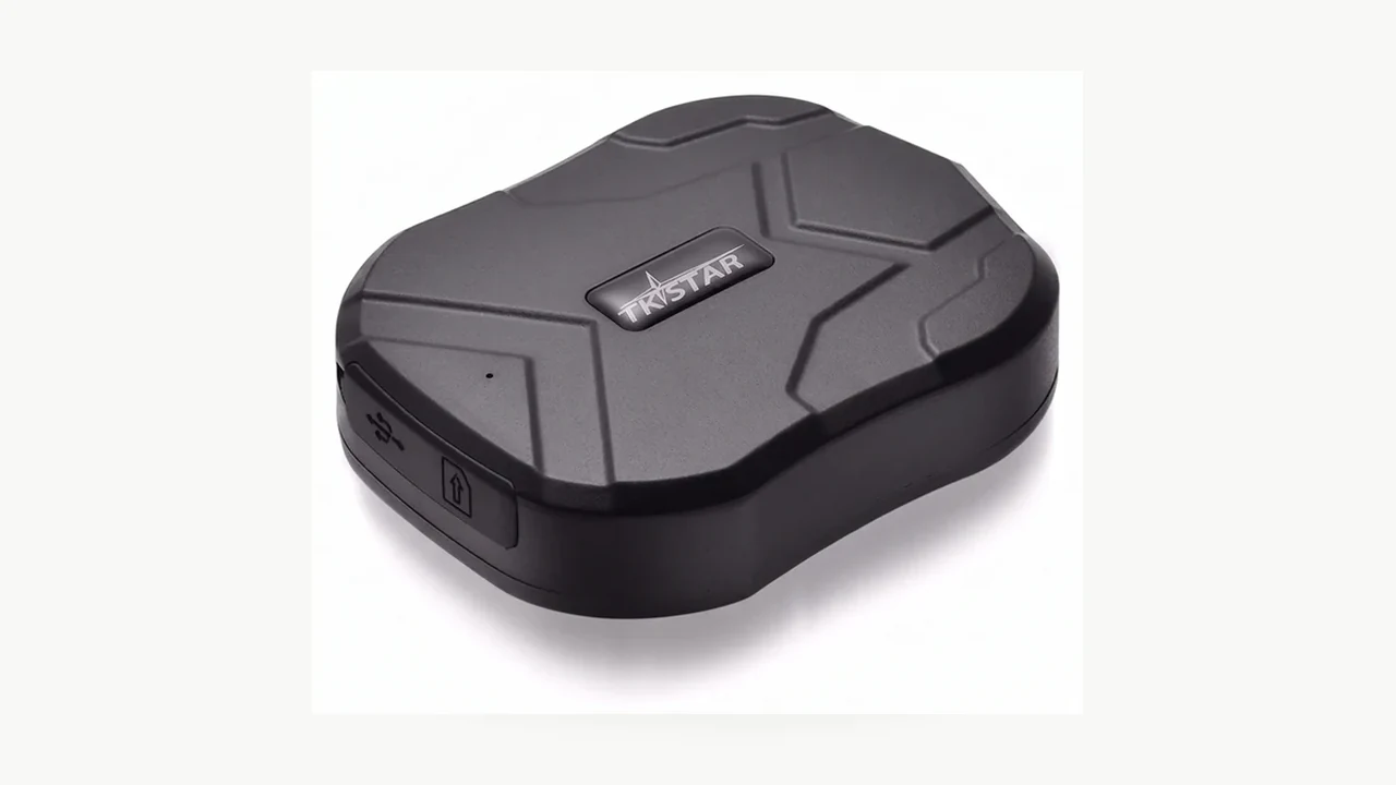 TK905 magnetic GPS tracker viewed from the side
