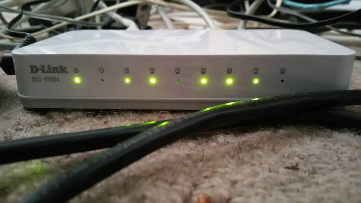 Front indicators on an Ethernet switch